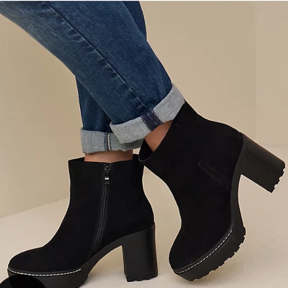 Chunky Platform Booties 😎